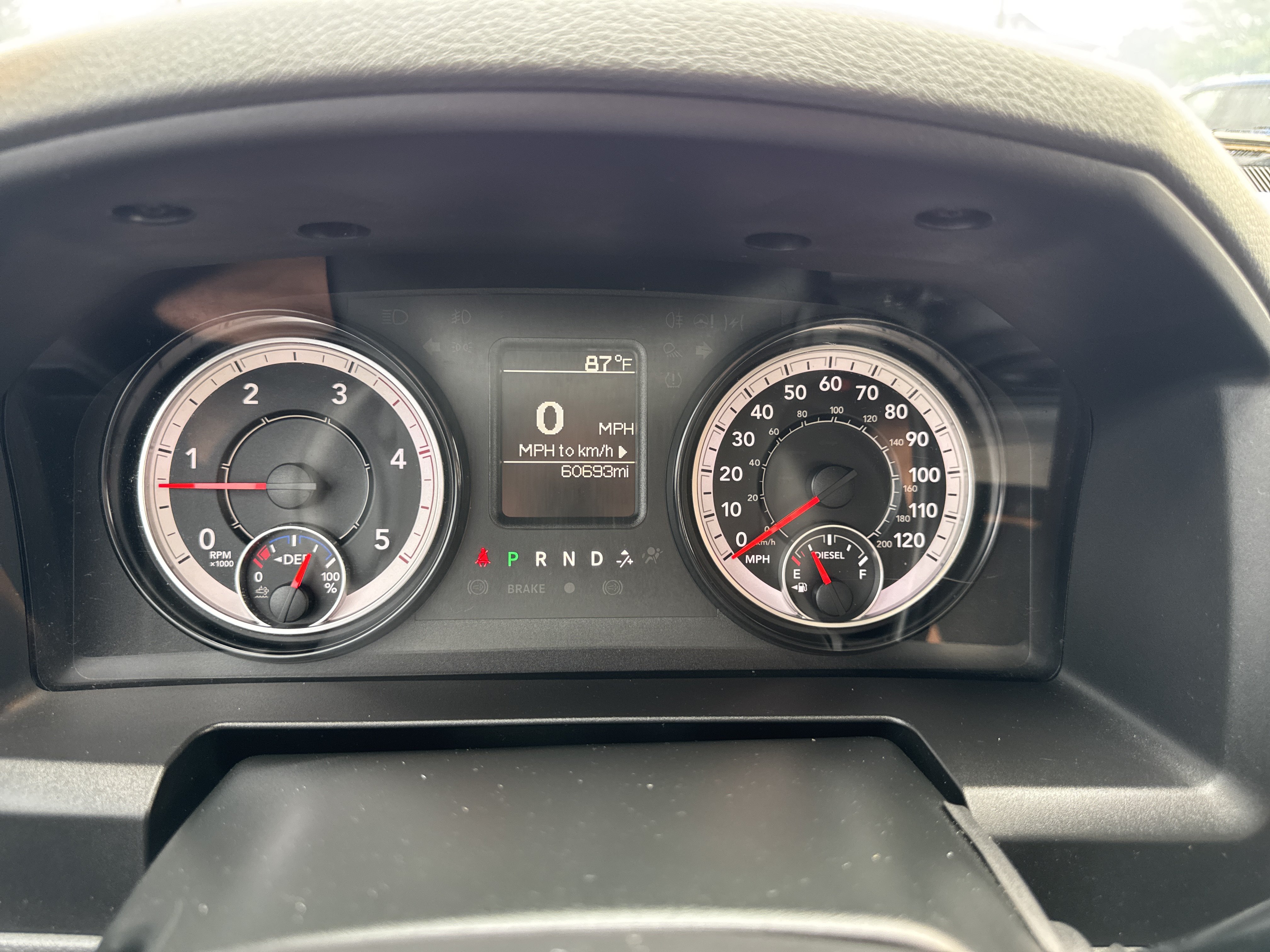 Used 2017 RAM 2500 Tradesman w/ Chrome Appearance Group AWD/4WD image 14
