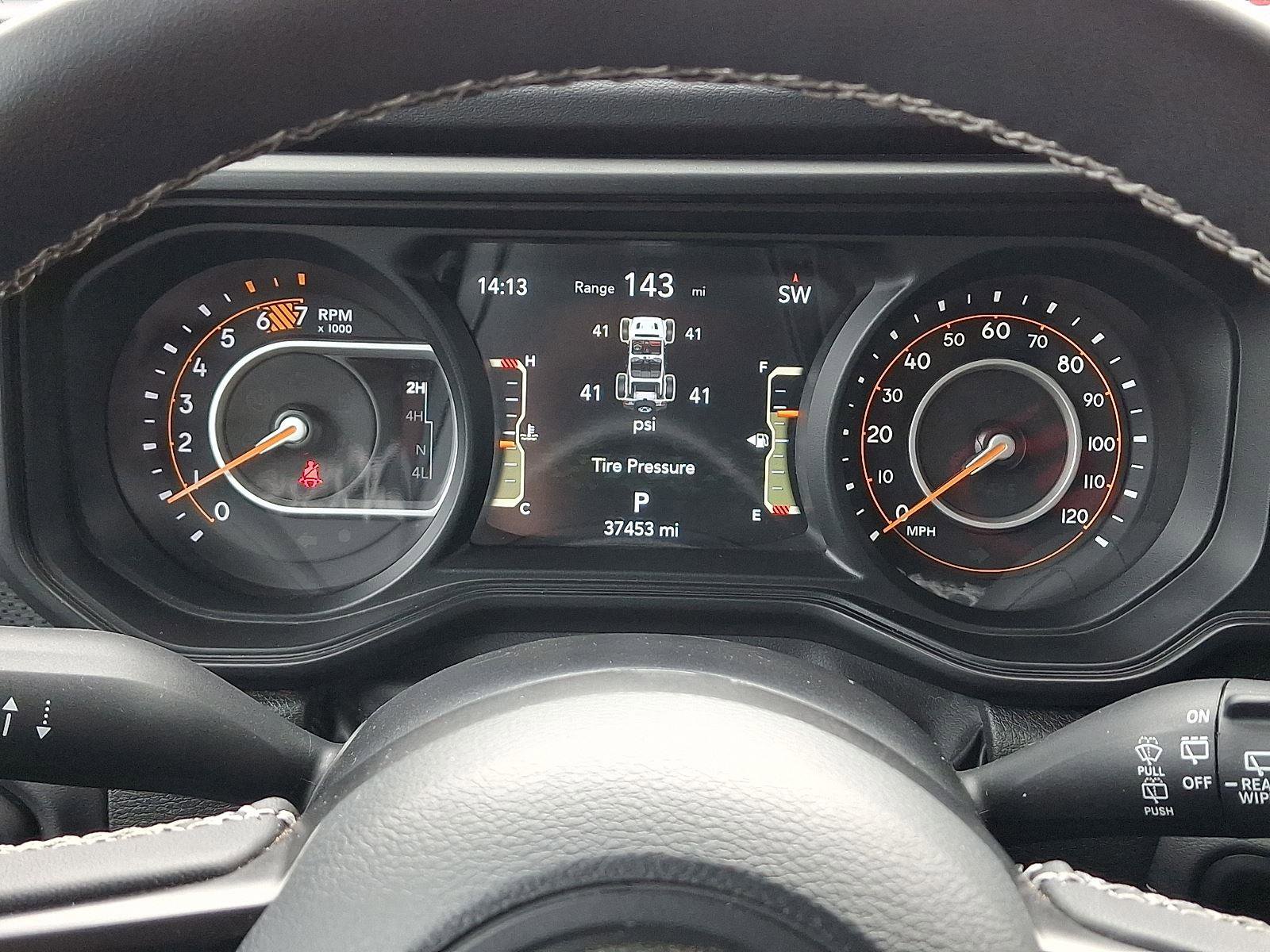 Certified 2025 Jeep Wrangler Unlimited Rubicon w/ Convenience Group image 20