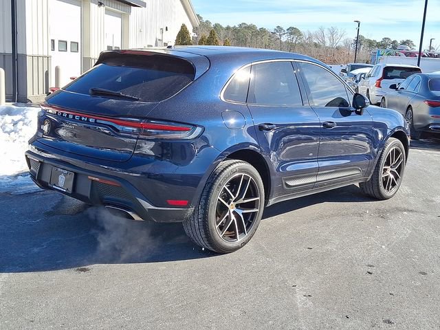 Used 2023 Porsche Macan T image 8