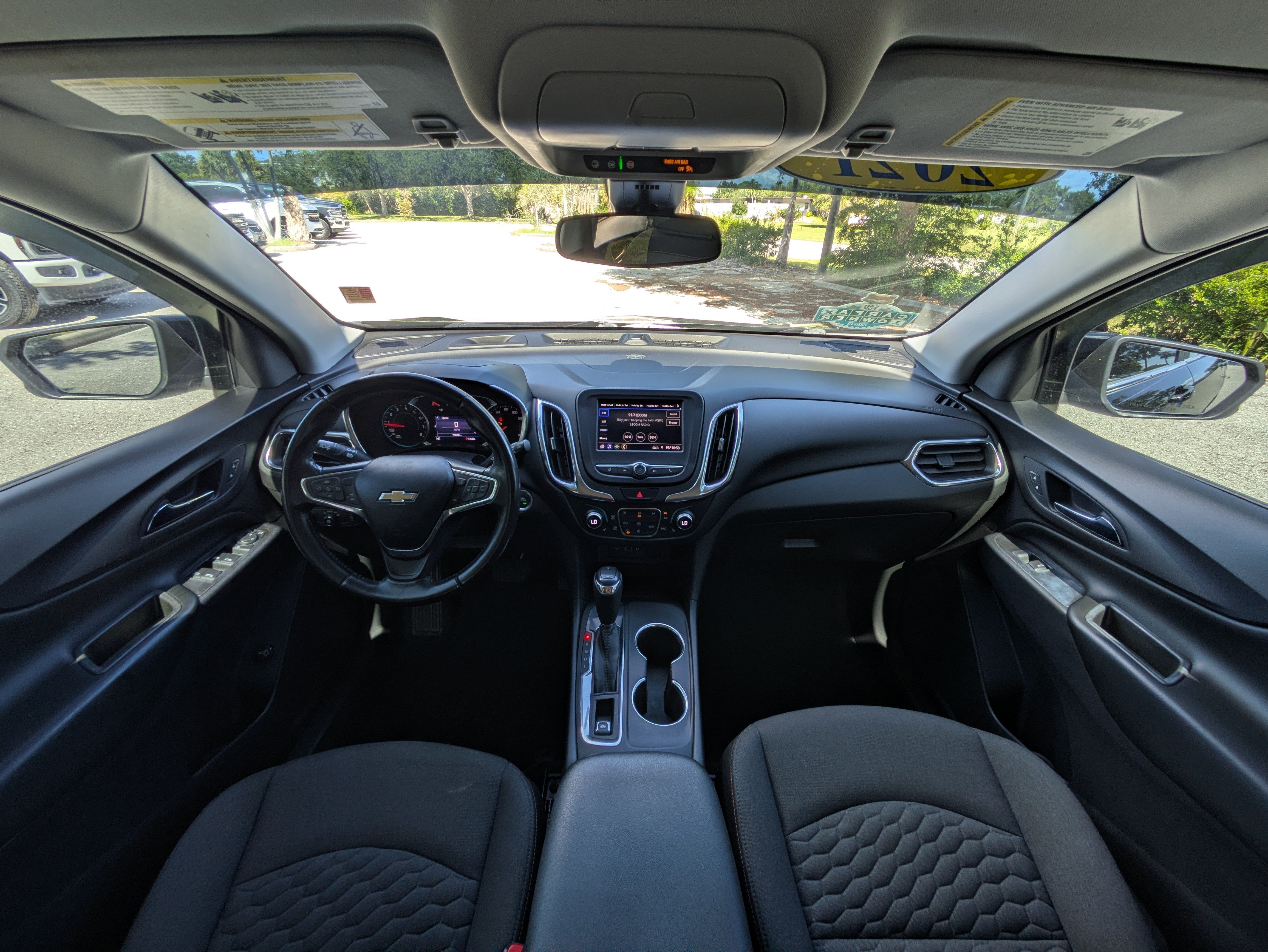 Used 2021 Chevrolet Equinox LT FWD image 33