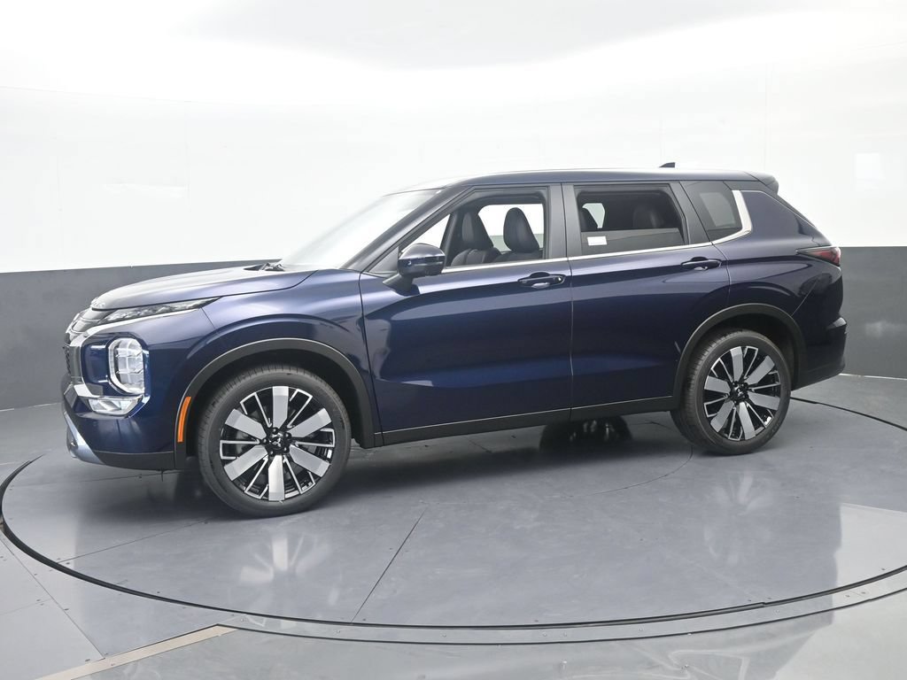 New 2026 Mitsubishi Outlander SE FWD image 2