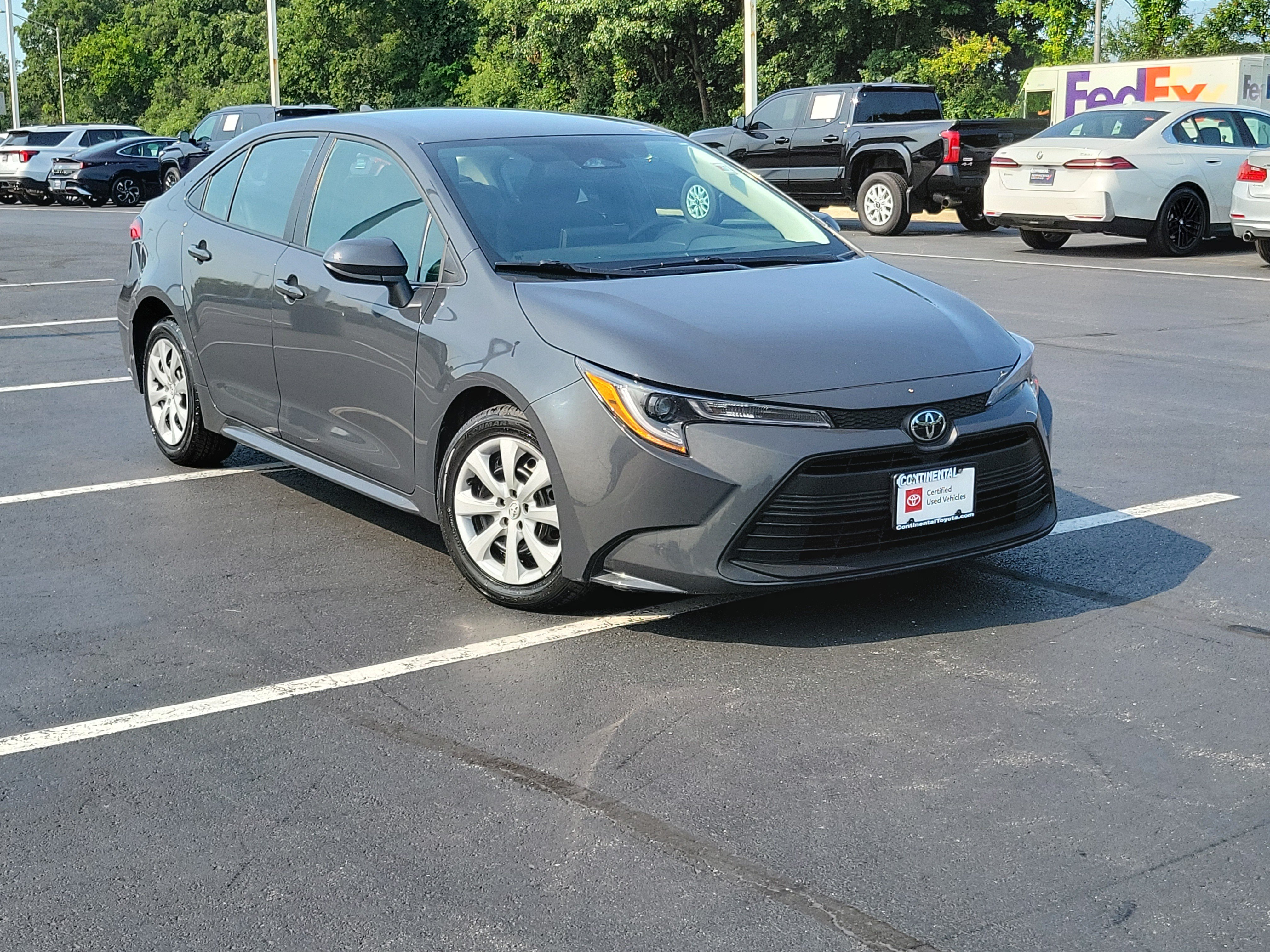 Certified 2025 Toyota Corolla LE FWD image 33