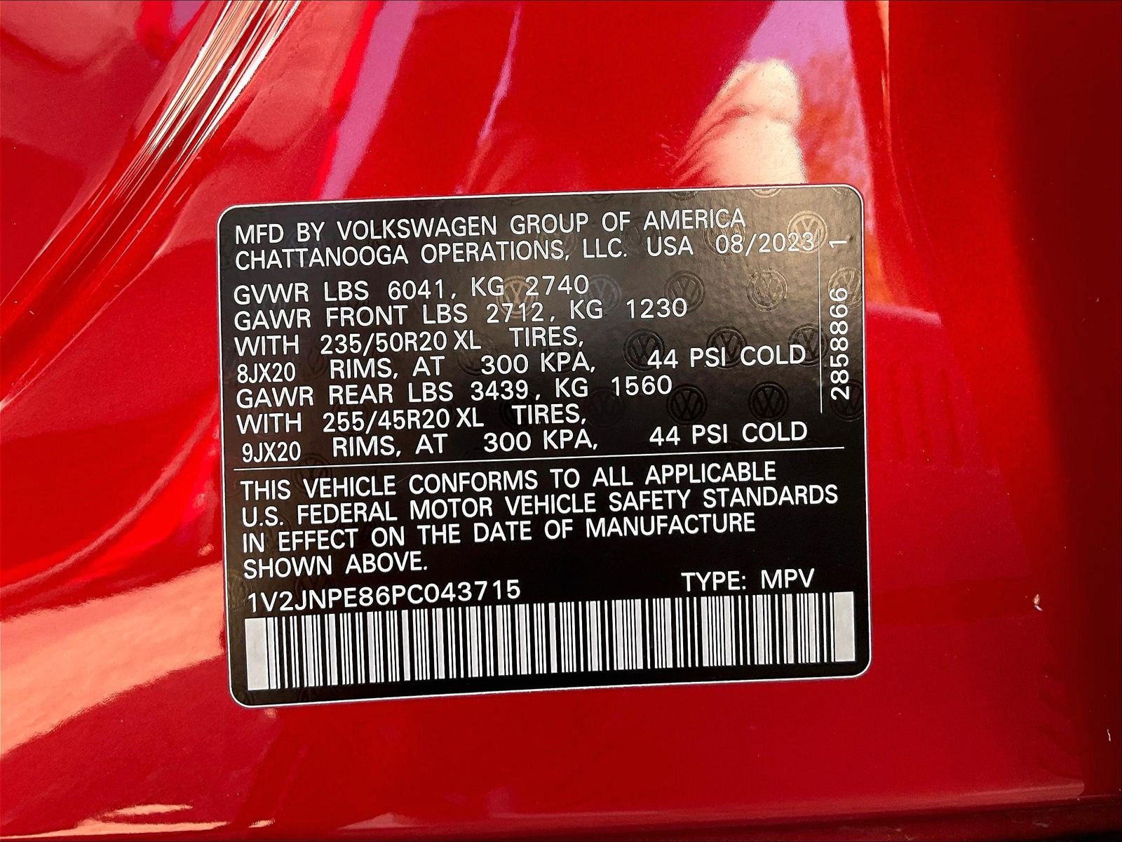 Certified 2023 Volkswagen ID.4 Pro S Plus AWD/4WD image 32