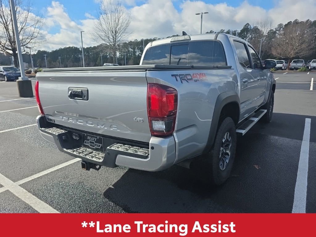 Used 2019 Toyota Tacoma TRD Off-Road w/ Technology Package image 10