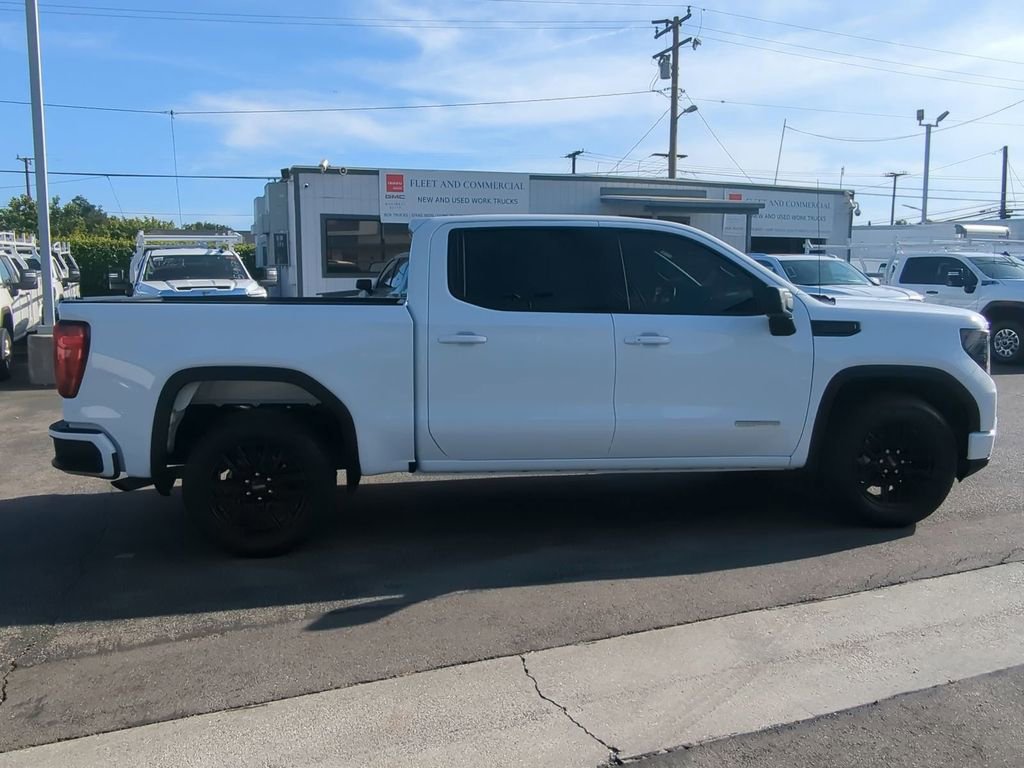 Used 2023 GMC Sierra 1500 Elevation RWD image 9