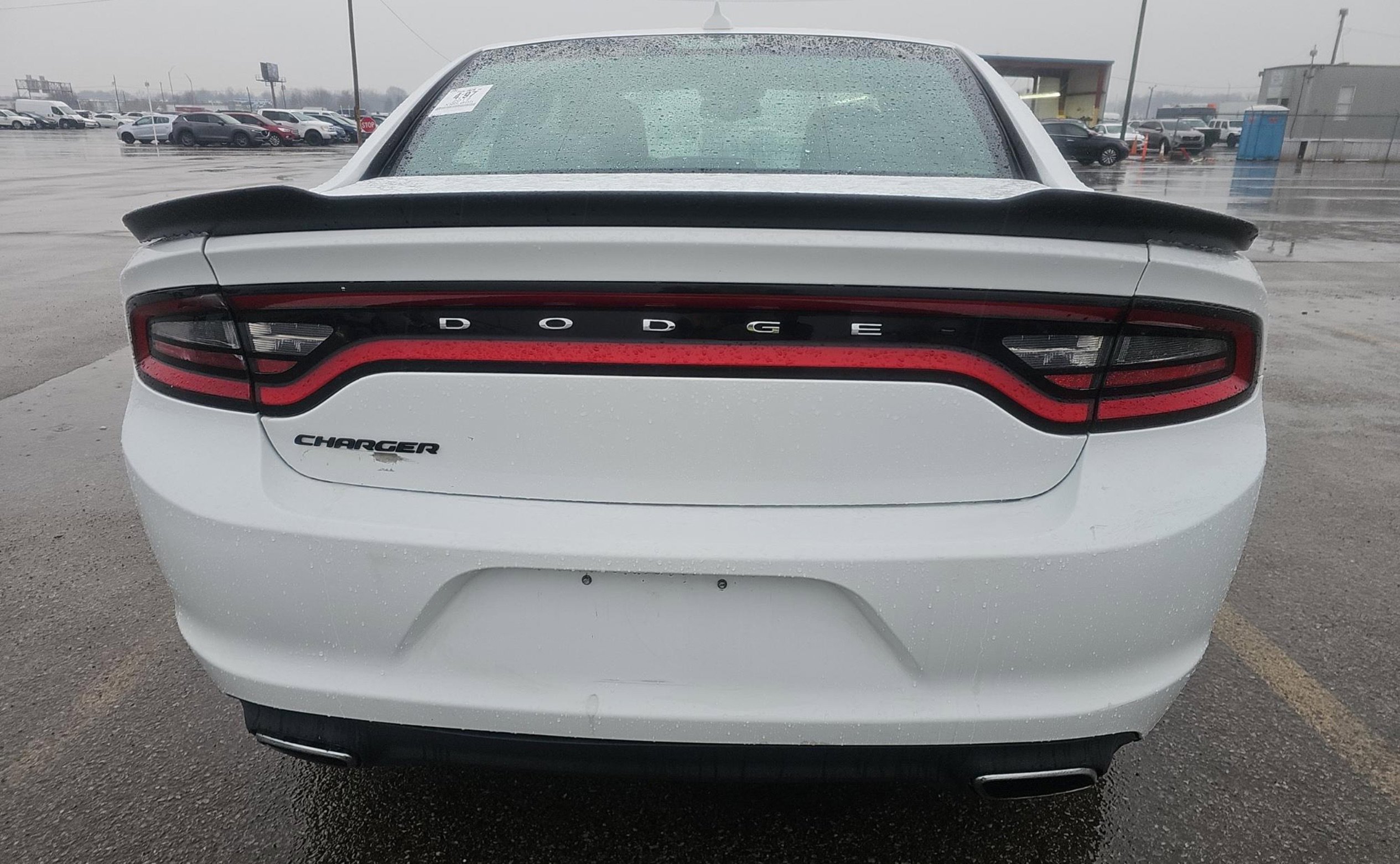 Used 2017 Dodge Charger SXT w/ Blacktop Package image 5
