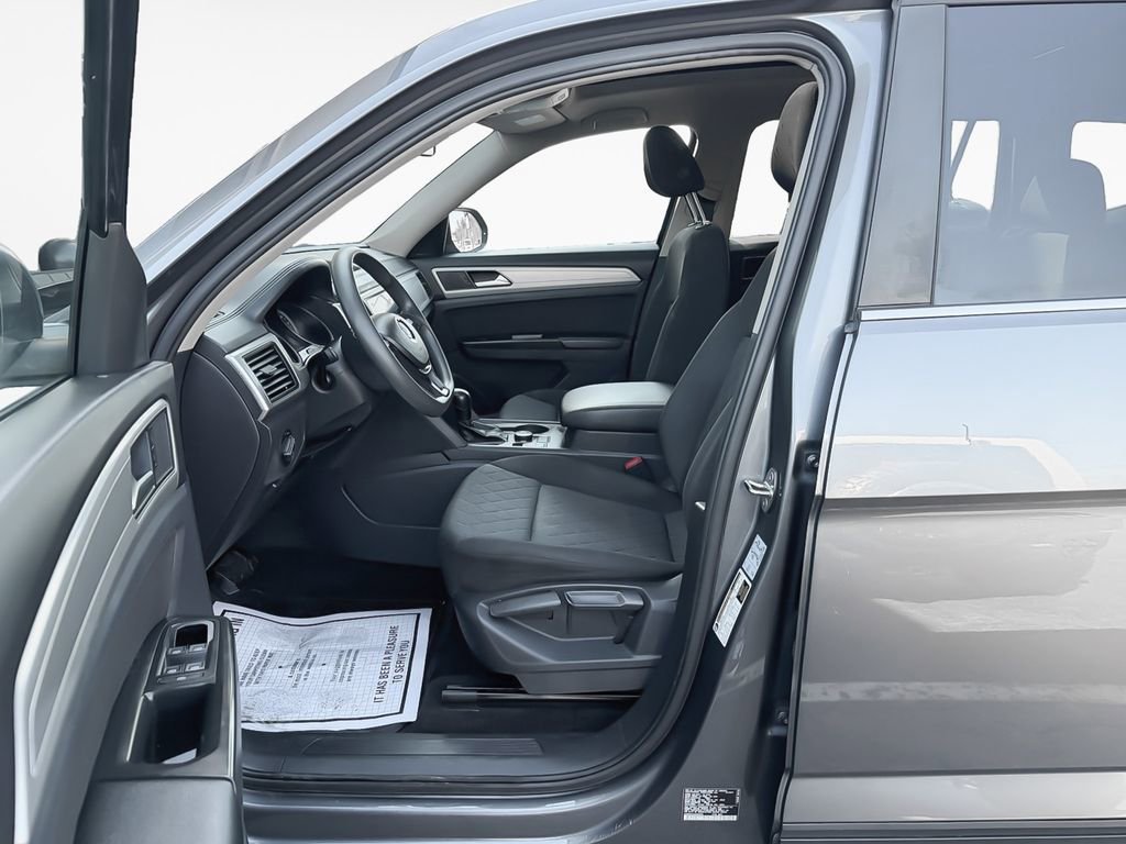 Used 2018 Volkswagen Atlas Launch Edition image 12