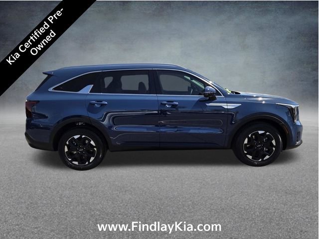 Certified 2025 Kia Sorento S w/ Panoramic Sunroof Package image 5