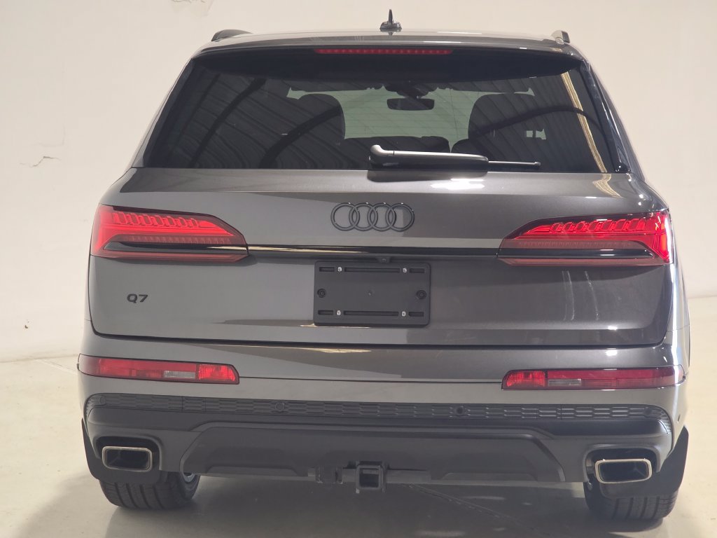 Certified 2025 Audi Q7 3.0T Prestige w/ Prestige Package AWD/4WD image 6