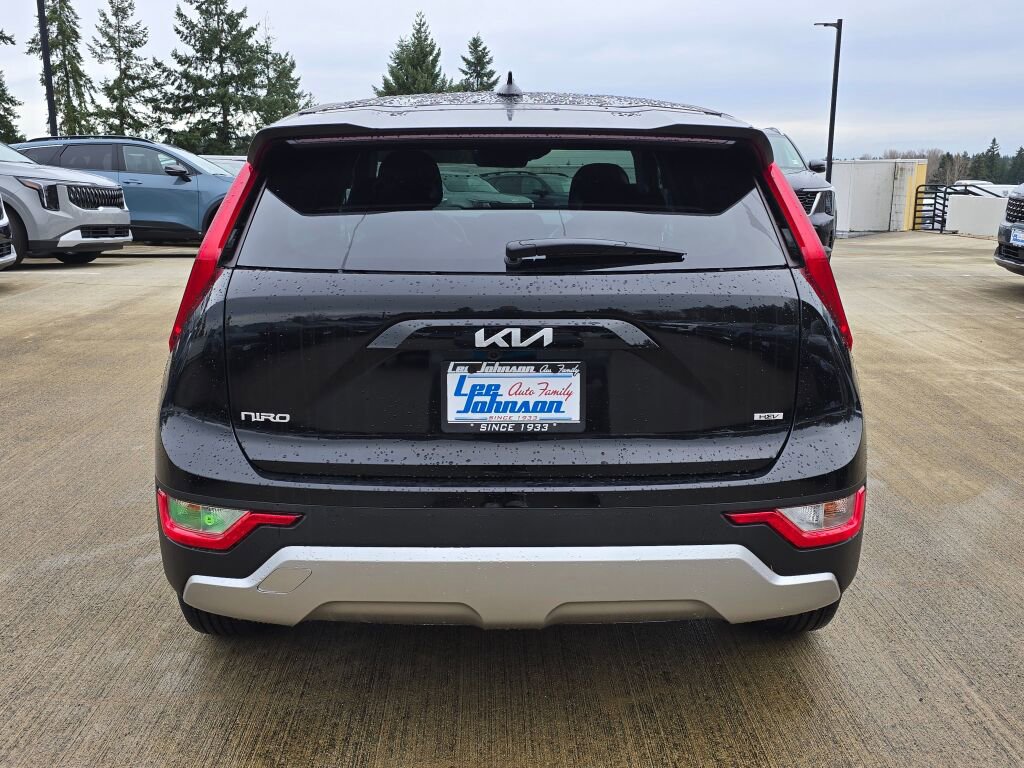 New 2026 Kia Niro LX FWD image 4