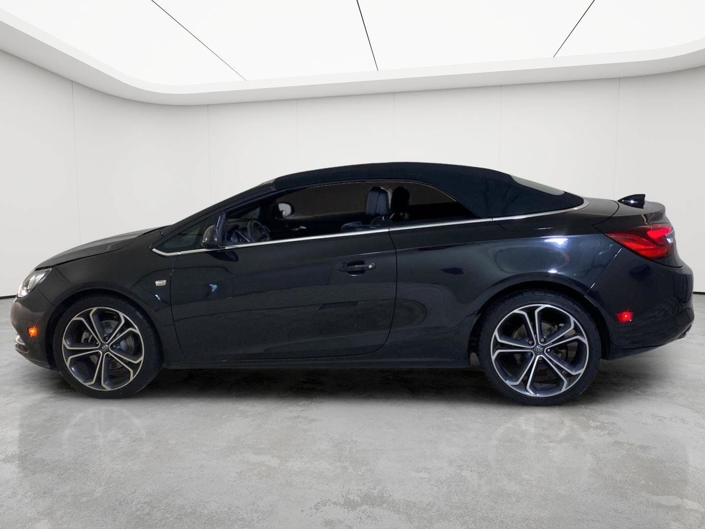 Used 2016 Buick Cascada Premium FWD image 4