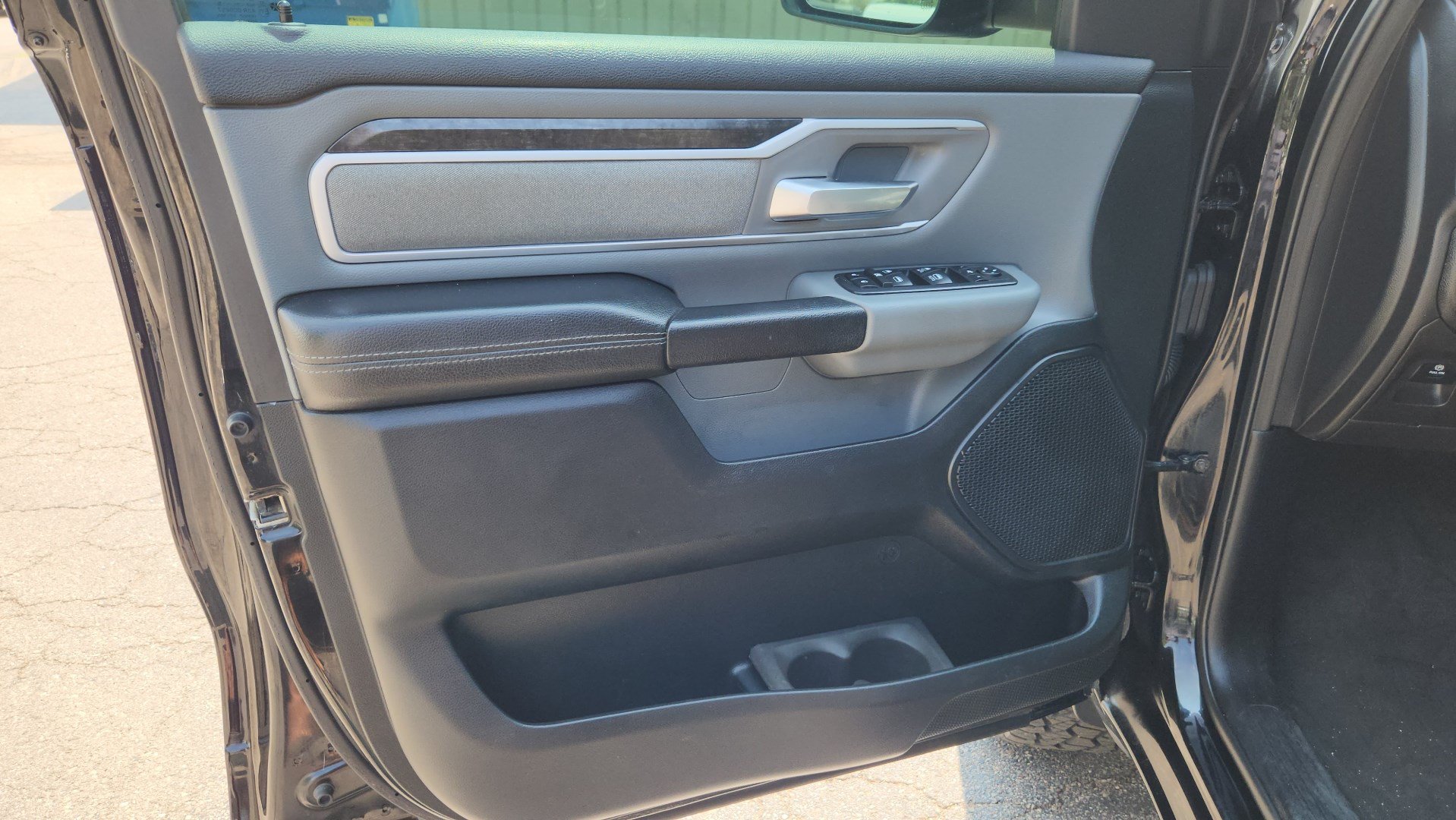 Used 2021 RAM 1500 Big Horn AWD/4WD image 18