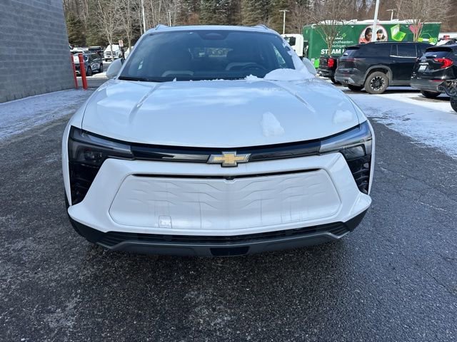 Used 2024 Chevrolet Blazer EV LT image 8