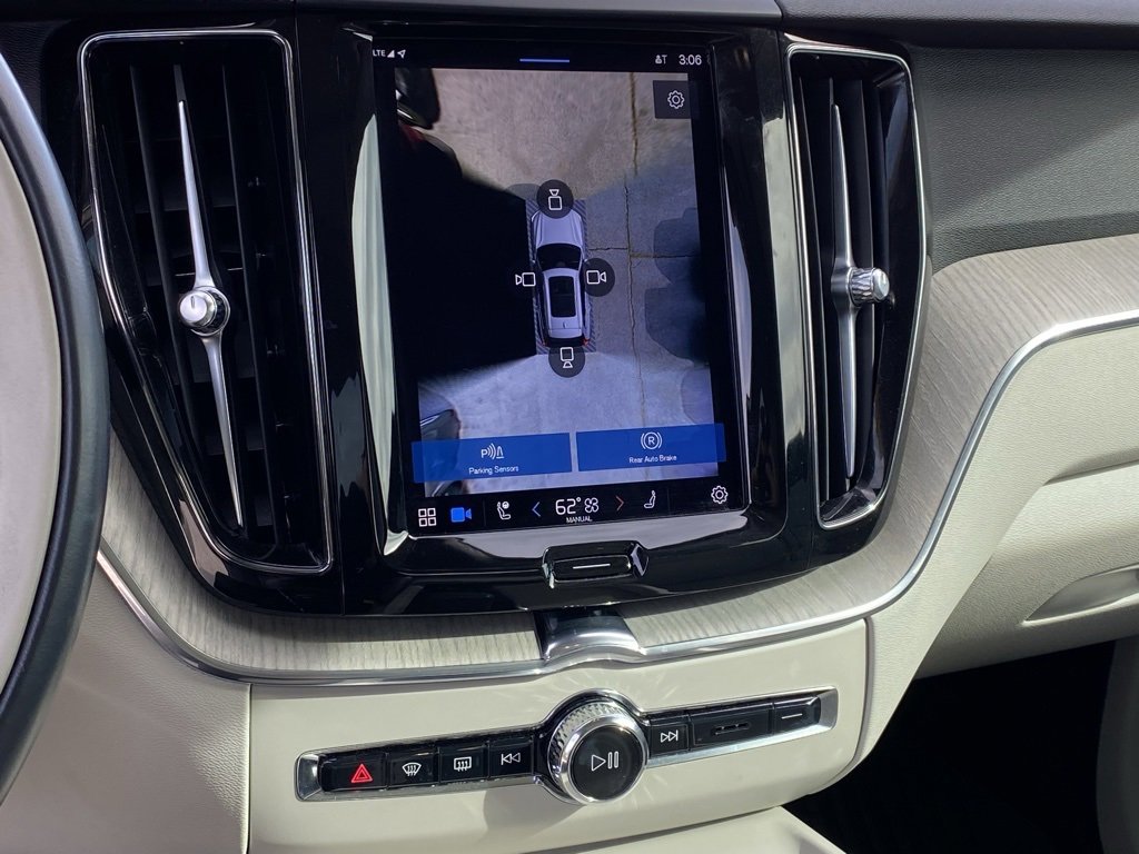 Used 2023 Volvo XC60 B5 Plus w/ Protection Package Premier image 19