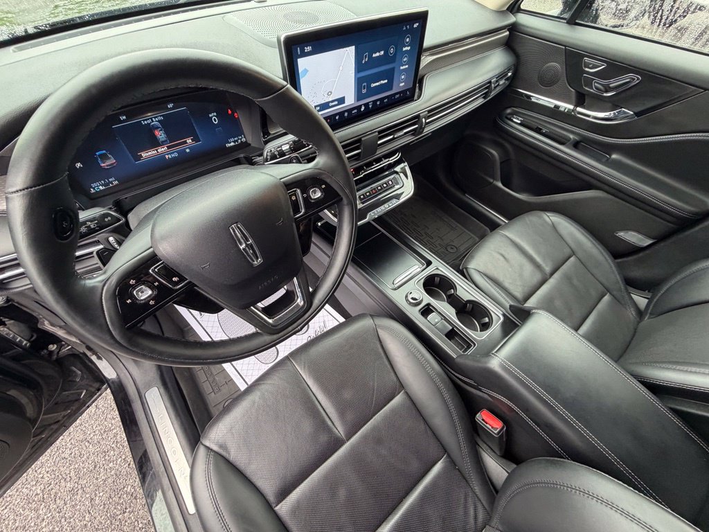 Used 2023 Lincoln Corsair Reserve w/ Equipment Group 201A AWD/4WD image 13