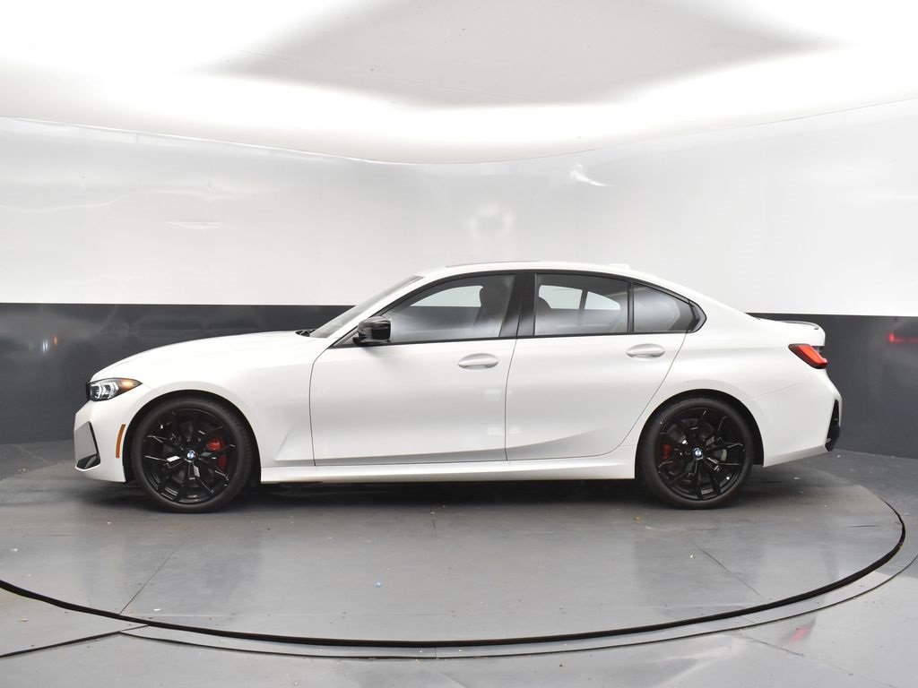 New 2026 BMW 330i Sedan w/ M Sport Package image 4