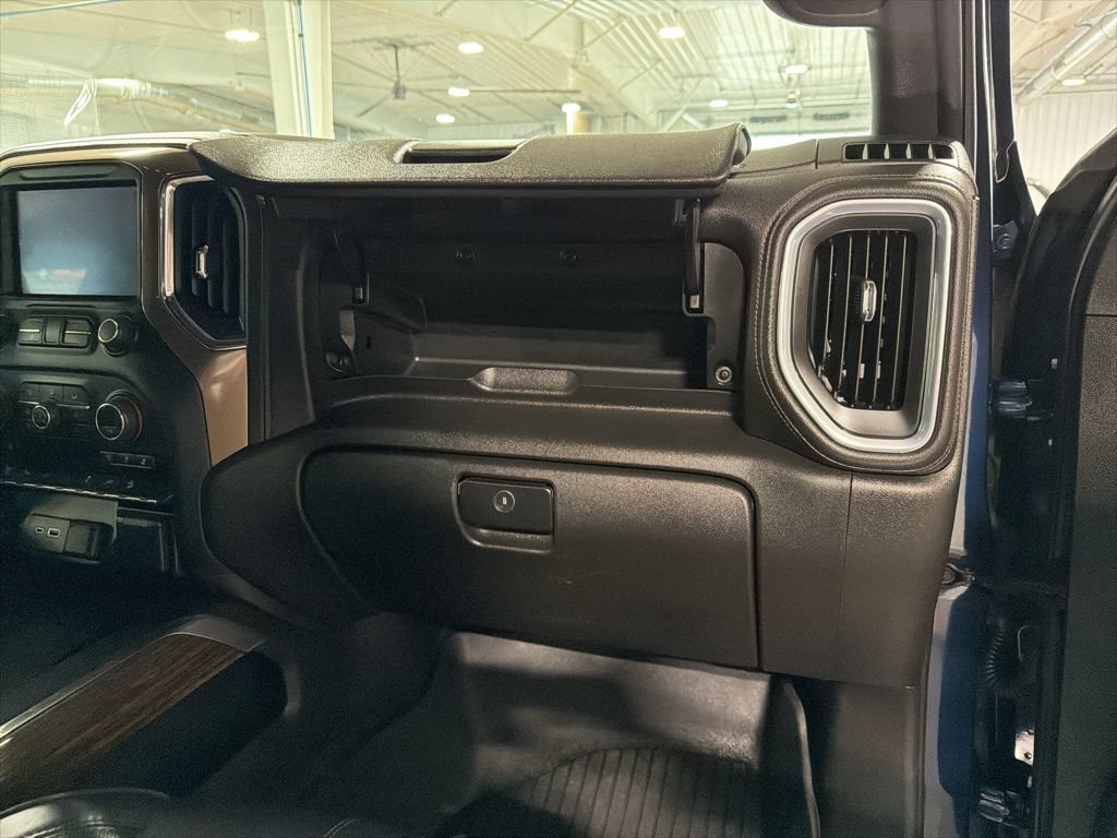 Used 2022 Chevrolet Silverado 3500 High Country w/ Z71 Off-Road Package AWD/4WD image 16