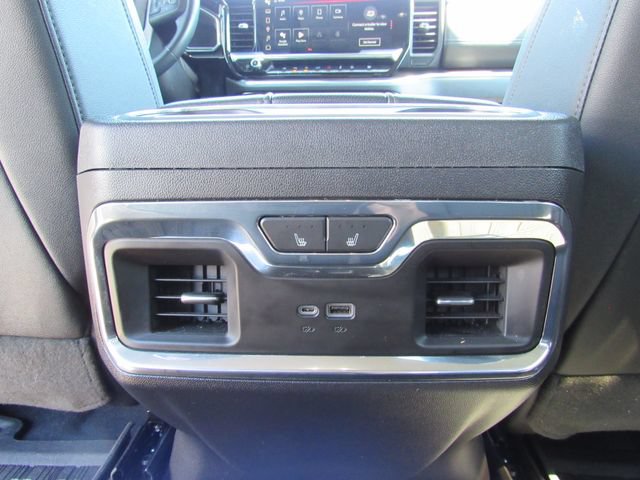 Used 2023 GMC Sierra 1500 SLT w/ SLT Premium Plus Package AWD/4WD image 28