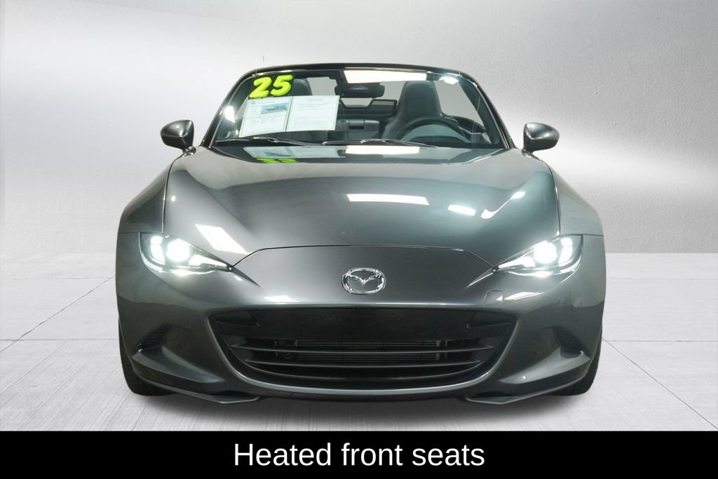 Used 2025 MAZDA MX-5 Miata Grand Touring RWD image 13