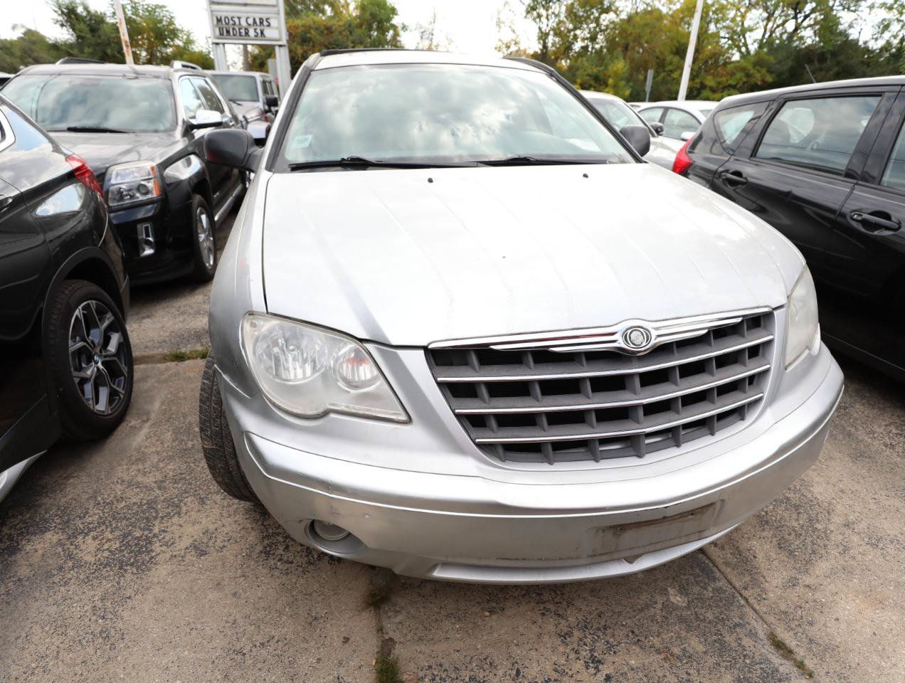 Used 2008 Chrysler Pacifica Touring FWD image 3