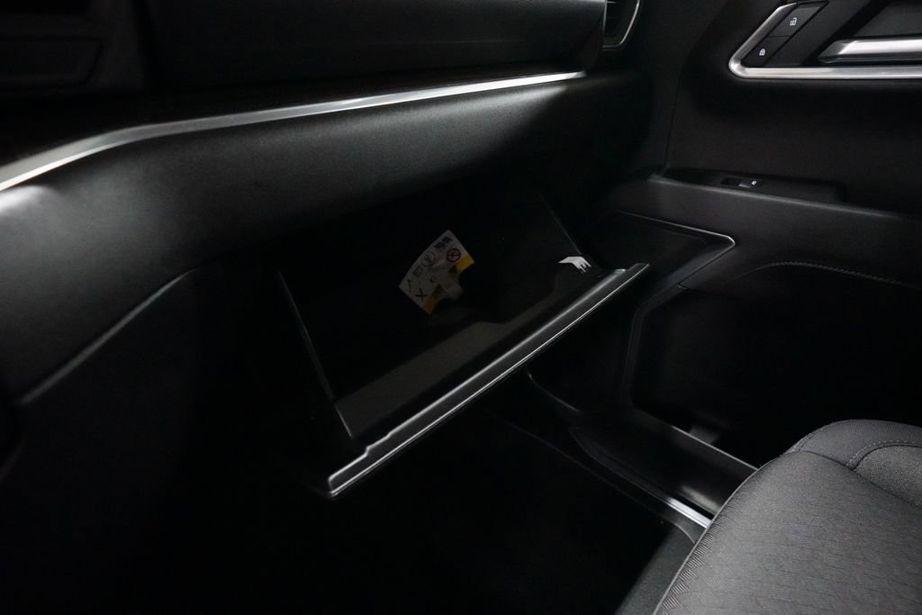 Used 2026 GMC Sierra 1500 Elevation image 29