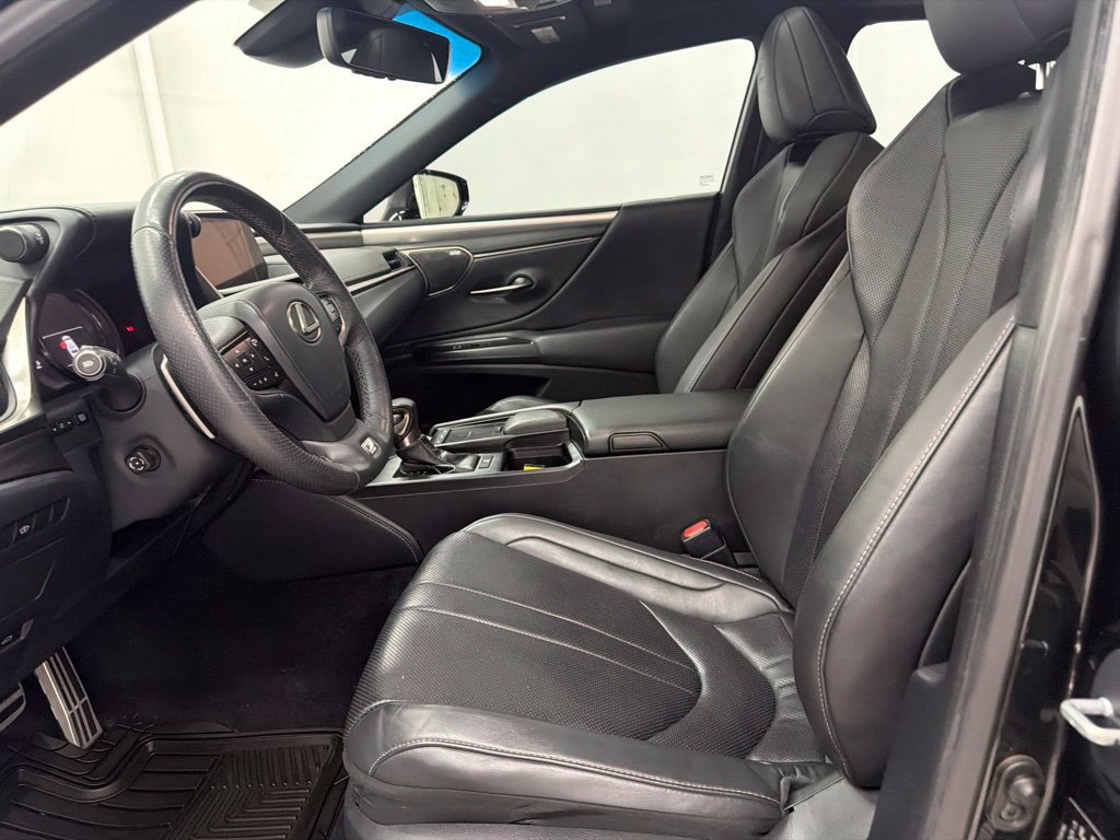 Used 2019 Lexus ES 350 F Sport w/ Accessory Package FWD image 10