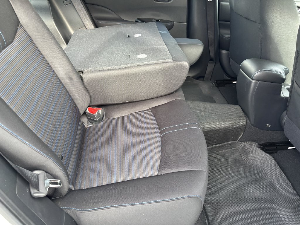 Used 2019 Nissan Leaf SV FWD image 28
