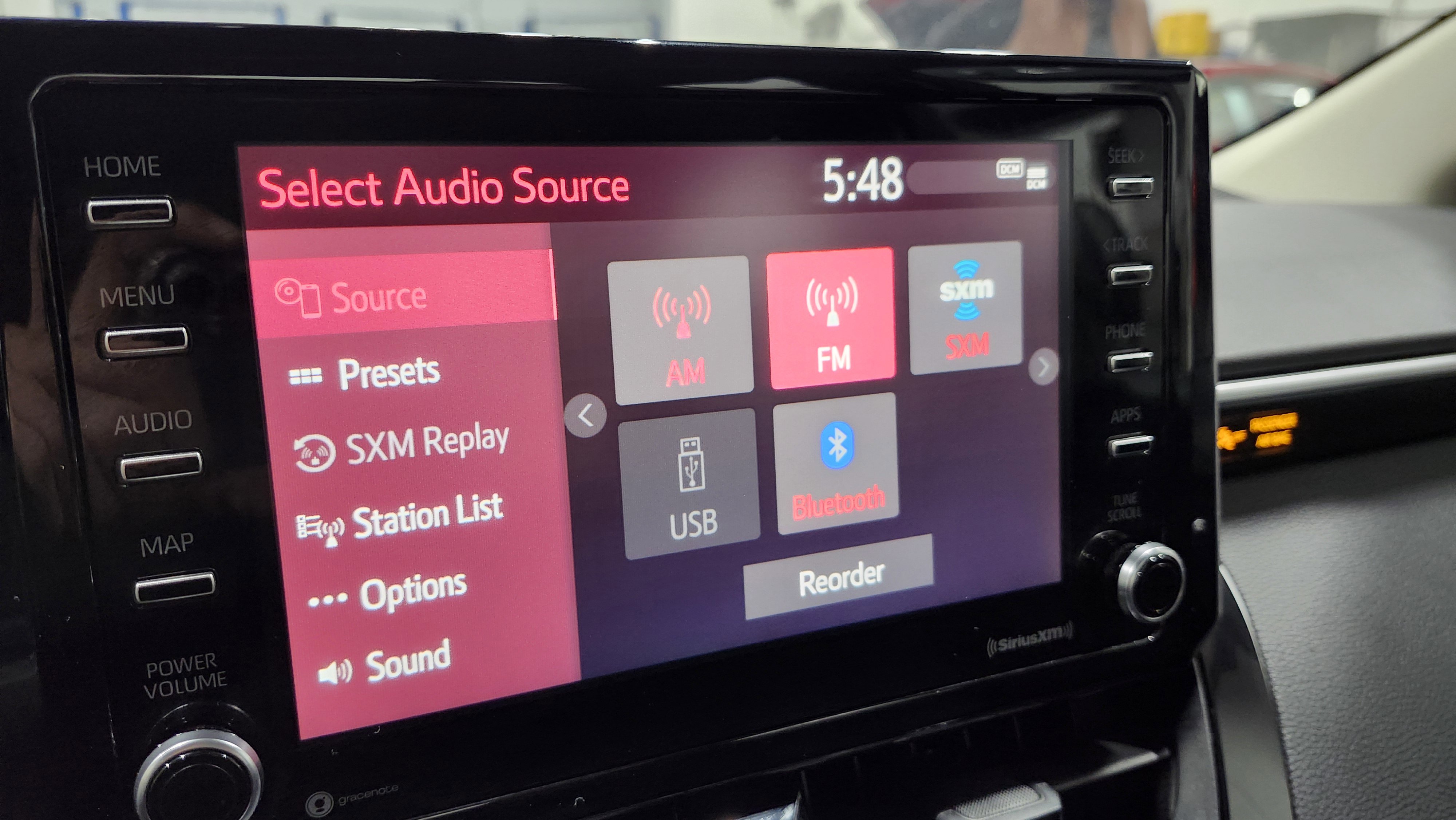 Used 2021 Toyota Corolla LE image 4