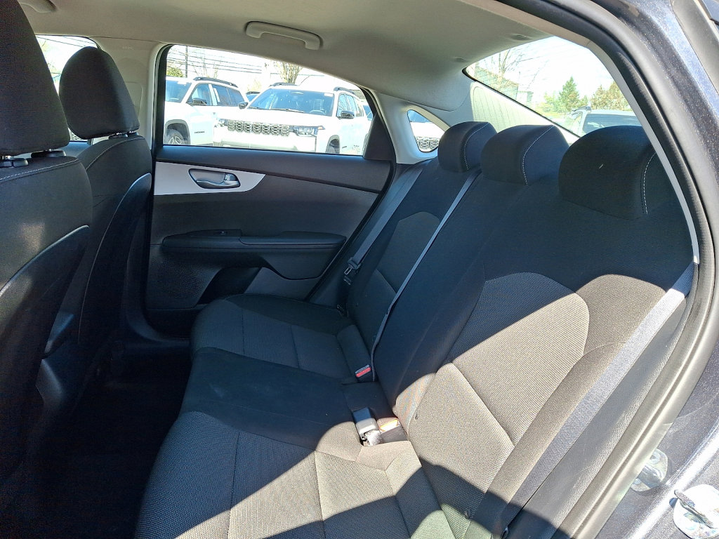 Used 2024 Kia Forte LXS image 20