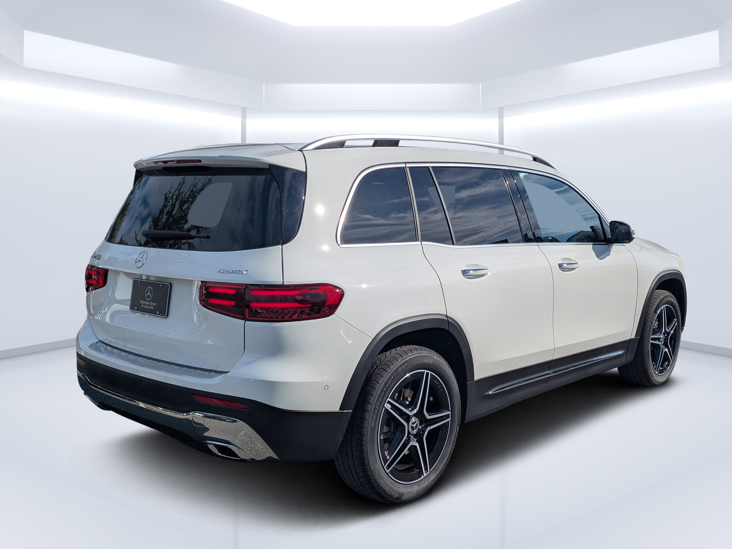 New 2026 Mercedes-Benz GLB 250 4MATIC image 3