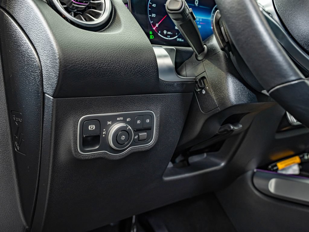 Certified 2026 Mercedes-Benz GLB 250 4MATIC image 20