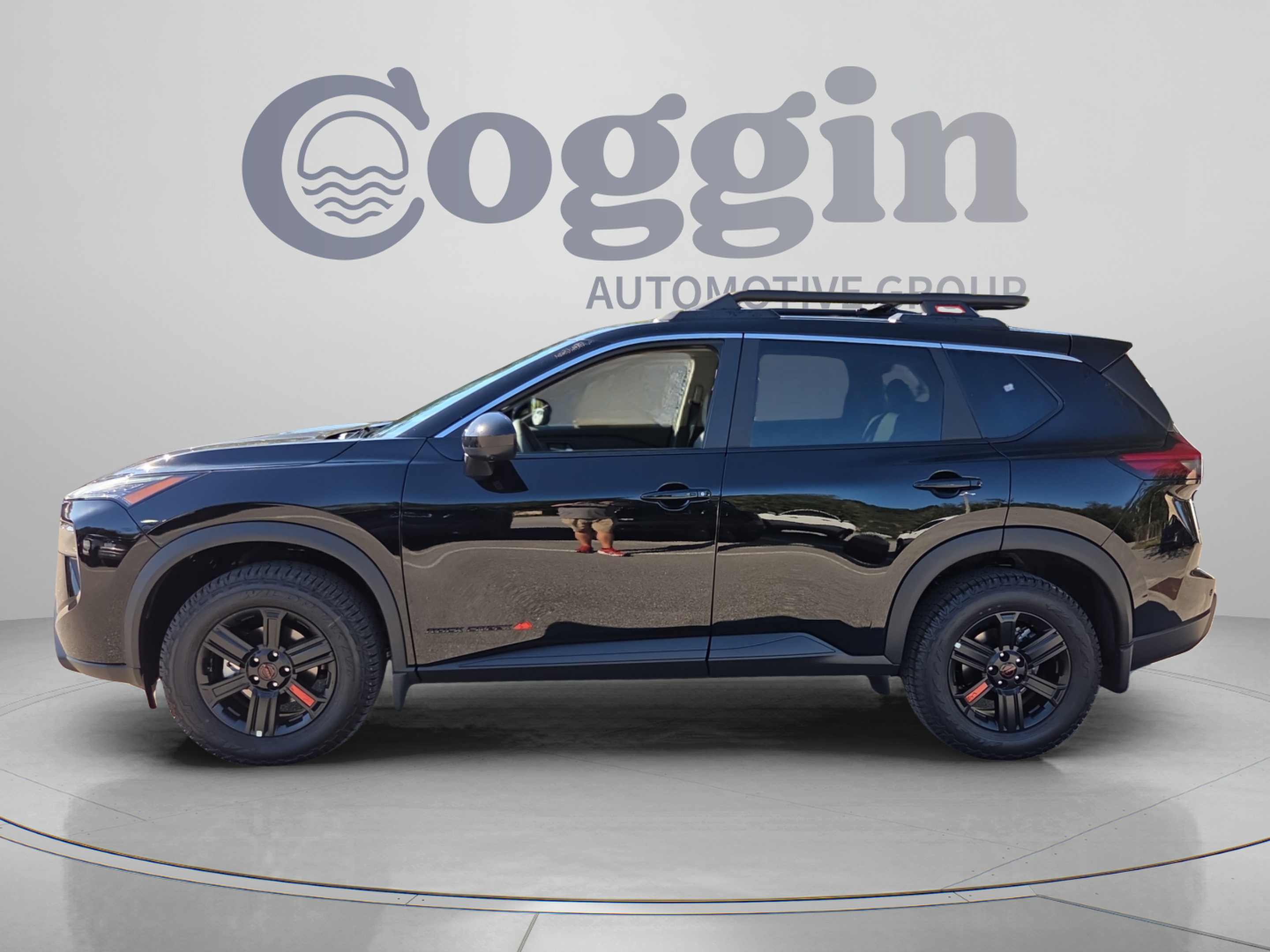 New 2026 Nissan Rogue SV AWD/4WD image 2