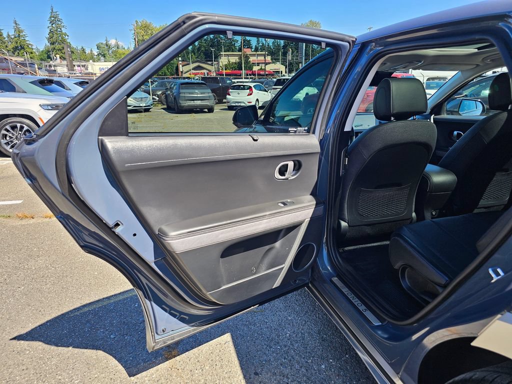 Used 2024 Hyundai Ioniq 5 Limited AWD/4WD image 15