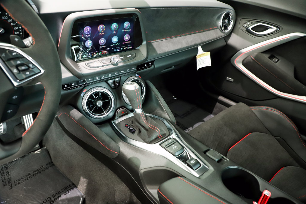 Used 2023 Chevrolet Camaro ZL1 RWD image 18