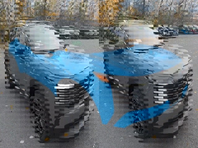 New 2025 Nissan Kicks SR image 3