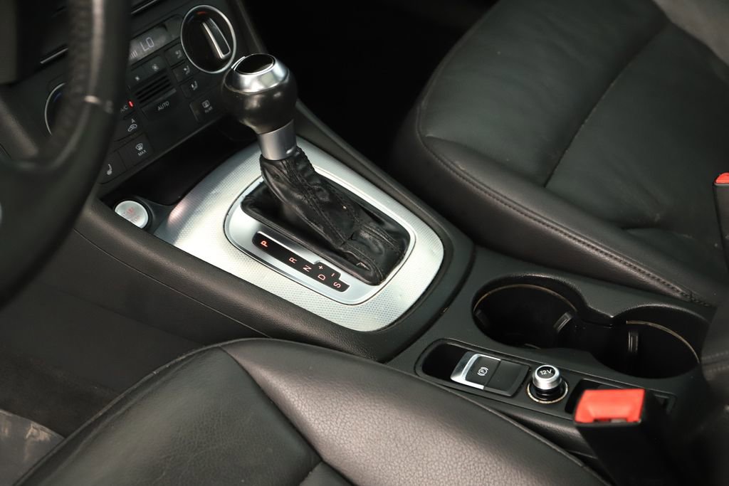 Used 2018 Audi Q3 2.0T Premium w/ Convenience Package image 17