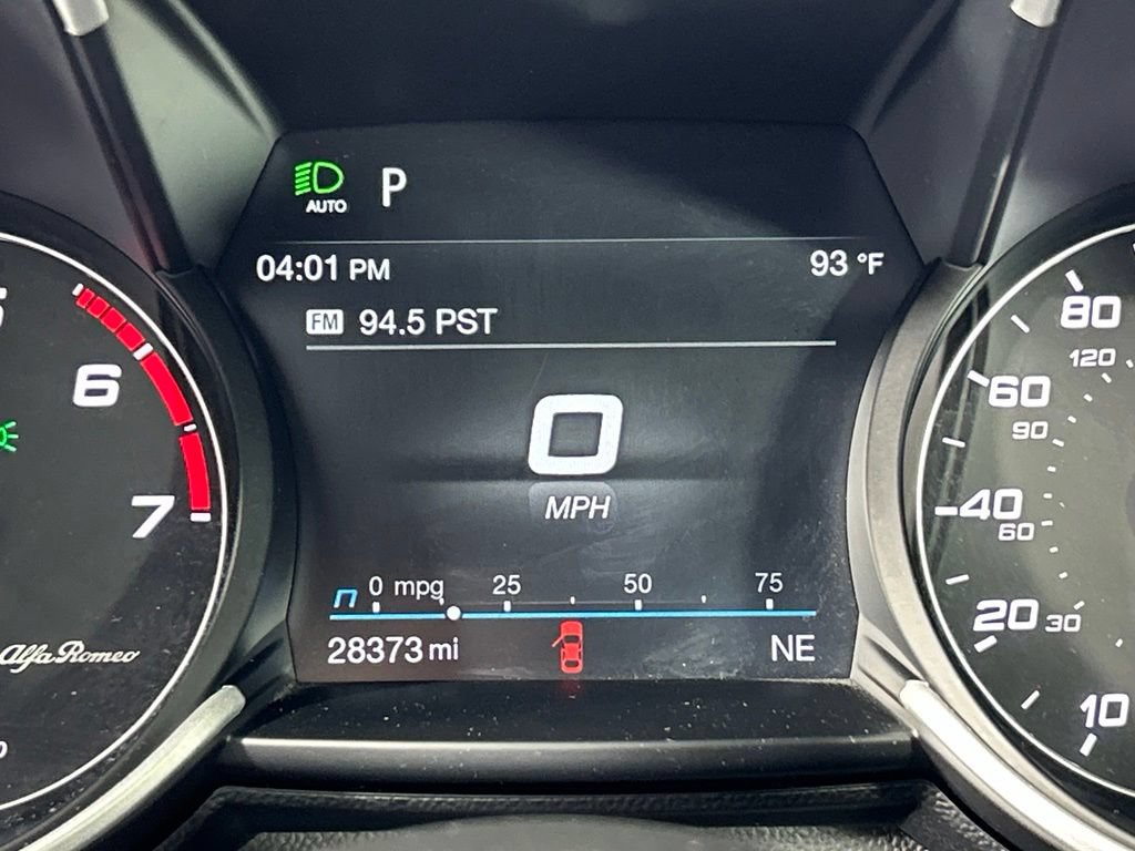 Used 2022 Alfa Romeo Giulia Ti AWD/4WD image 24