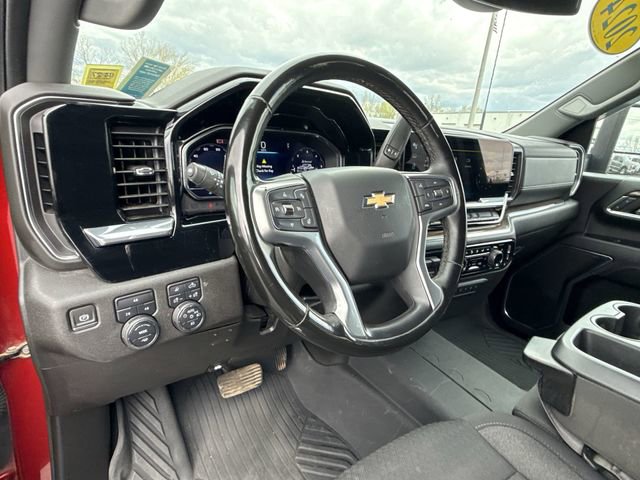 Used 2024 Chevrolet Silverado 2500 LT AWD/4WD image 10