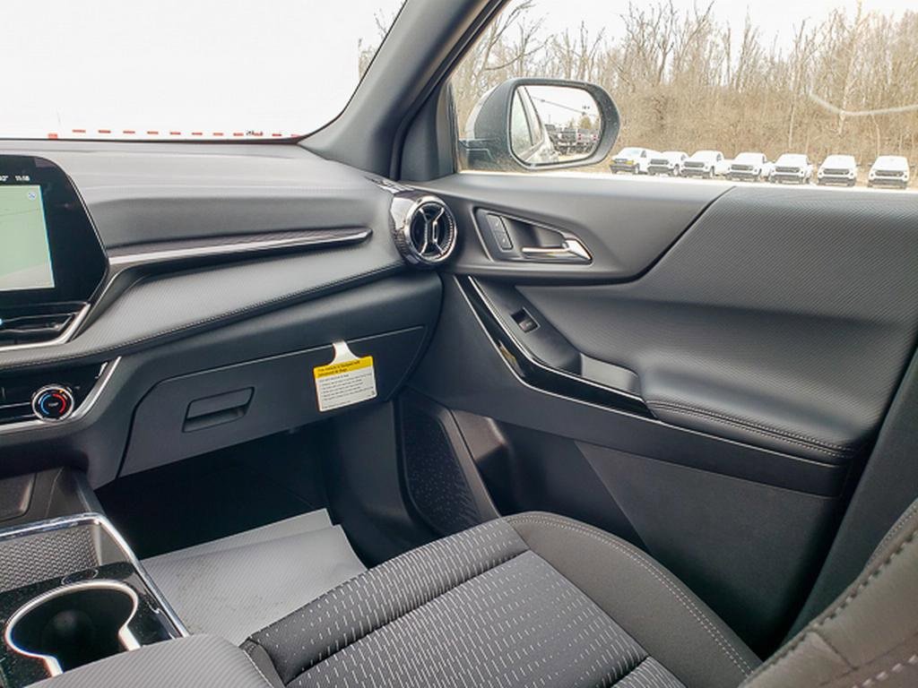 New 2026 Chevrolet Equinox LT w/ Midnight Edition image 25