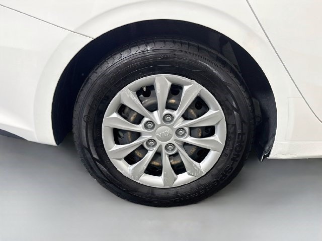 Used 2019 Kia Forte Sedan FWD image 31