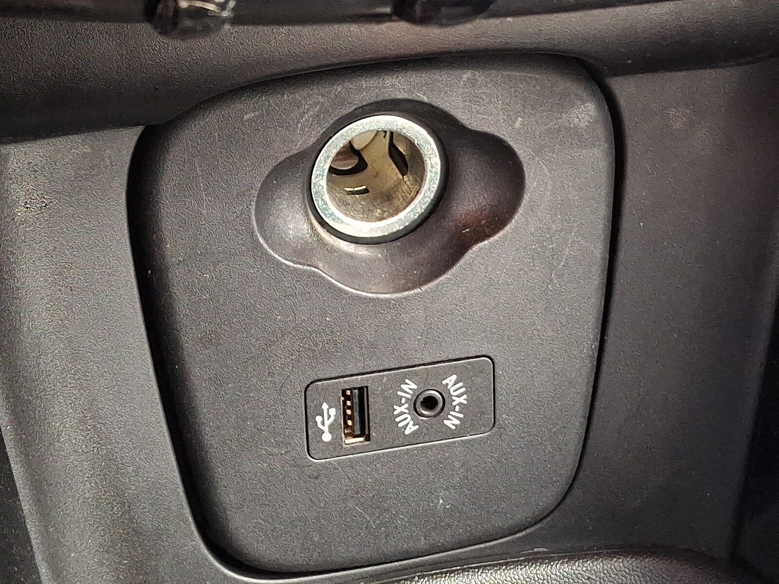 Used 2015 MINI Cooper S FWD image 23