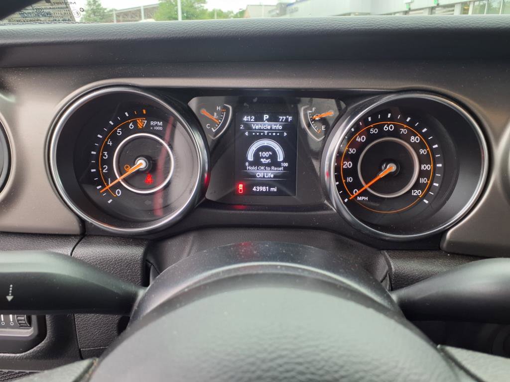 Used 2022 Jeep Gladiator Sport w/ Trailer Tow Package image 13