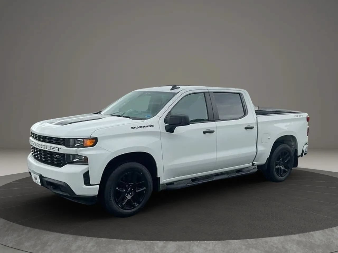 Used 2022 Chevrolet Silverado 1500 Custom w/ Rally Edition AWD/4WD image 1