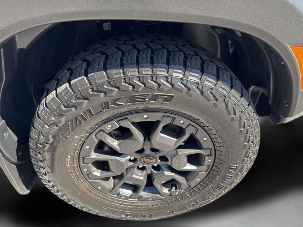 Used 2022 Nissan Frontier PRO-4X w/ Pro-4X Premium Package image 38