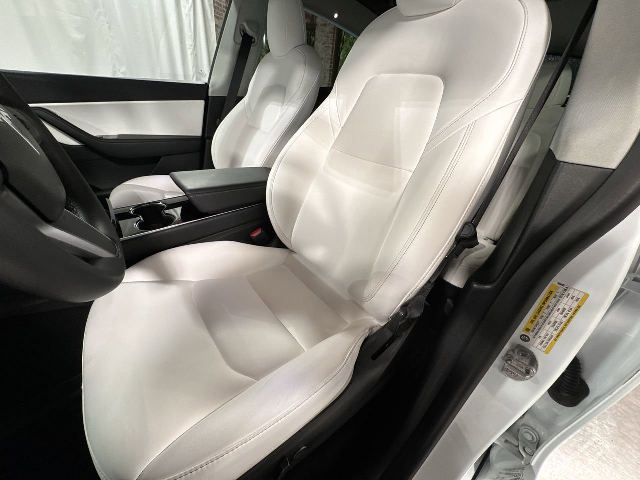 Used 2021 Tesla Model Y Long Range image 8