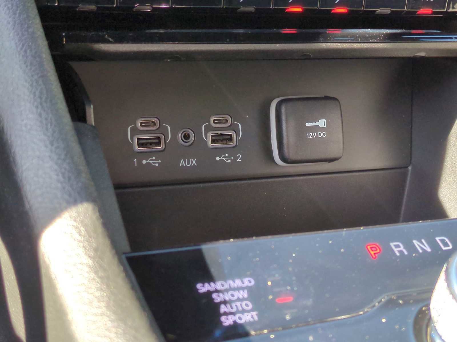 Used 2024 Jeep Grand Cherokee Limited image 33