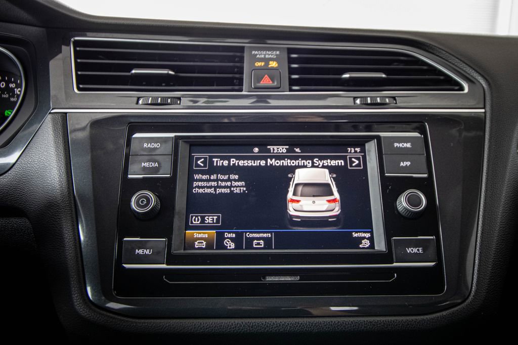 Used 2021 Volkswagen Tiguan S image 36