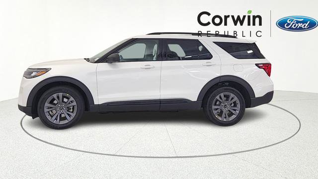 New 2026 Ford Explorer Active w/ Active Comfort Package image 4
