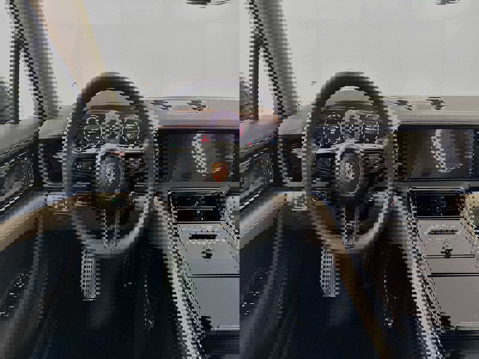 New 2025 Porsche Panamera image 18