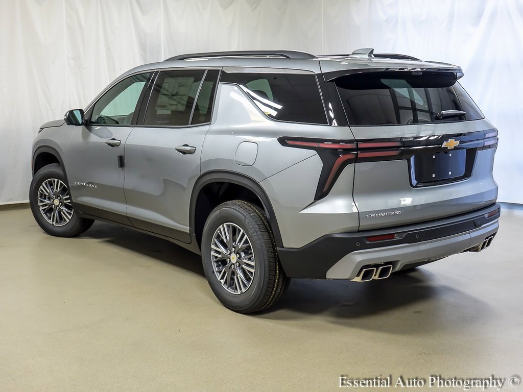 New 2026 Chevrolet Traverse LT w/ Driver Confidence Package image 8